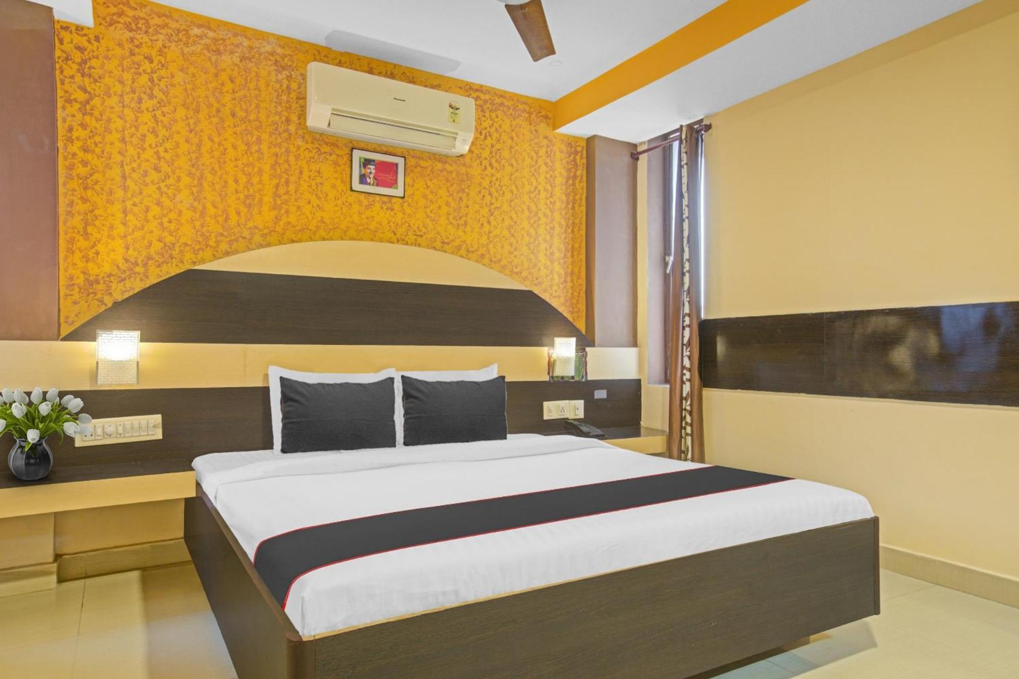 Collection O Mgr Inn Puducherry Buitenkant foto